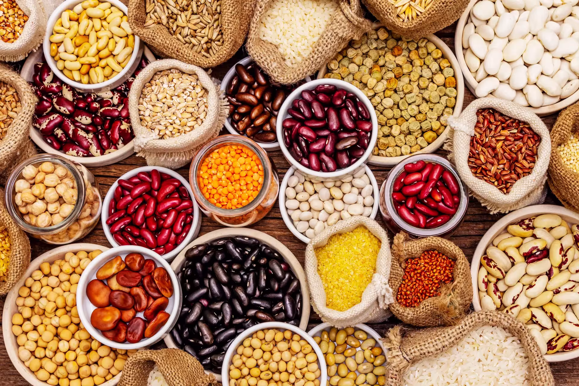 Calendario de legumes, cereais e pataca